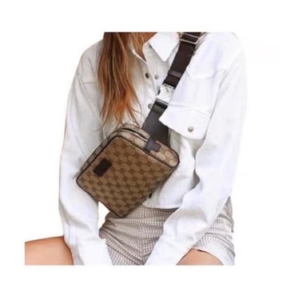 New & authentic Gucci belt bag - Picture 9 of 9